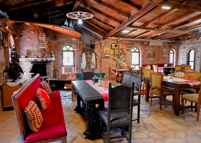 Hotel Bujtina Syni Zi 